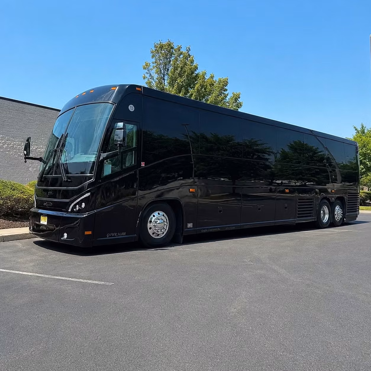 corporate and convention long distance transportation from wyoming michigan