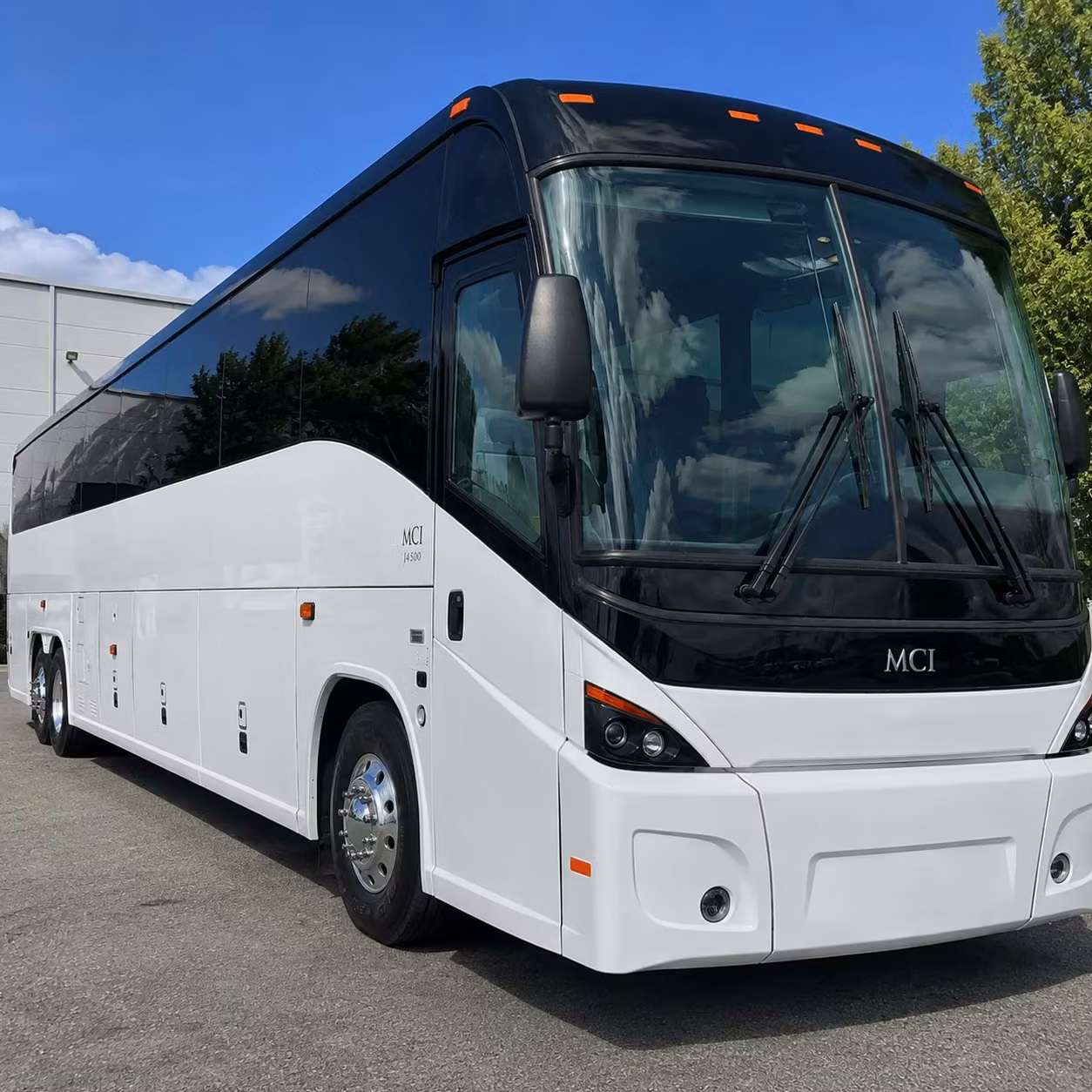 corporate commuter shuttles between wyoming and grand rapids office campuses