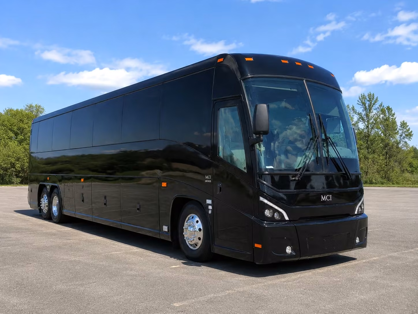 rent a minibus or charter bus for wyoming students visiting john ball zoo and outdoor education sites