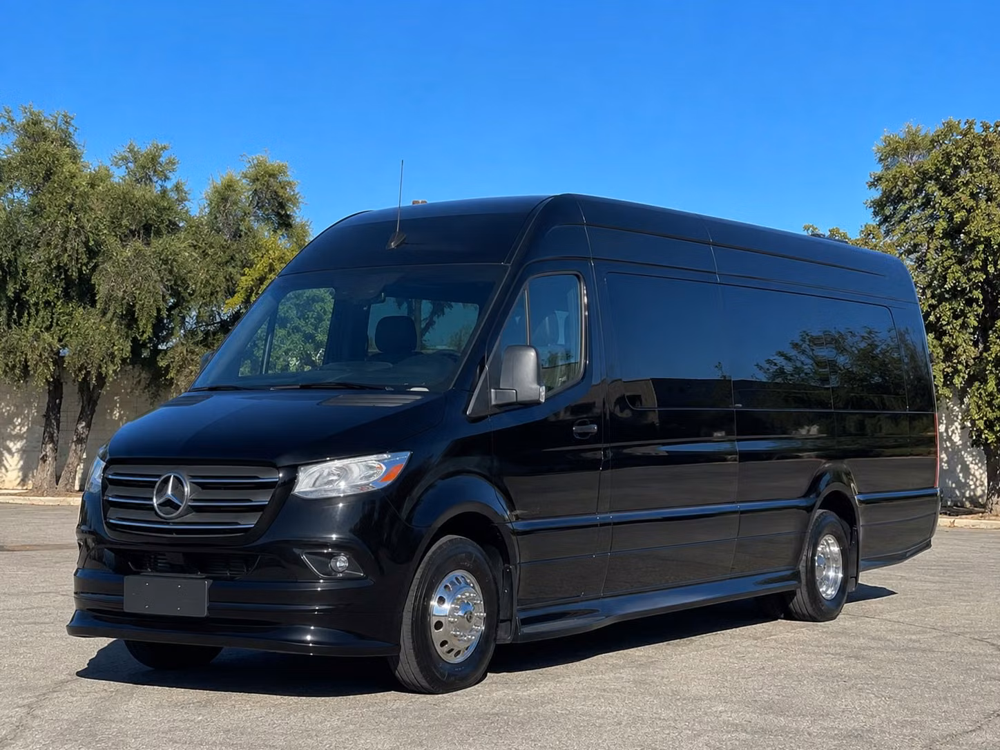 transportation serving wyoming and nearby cities